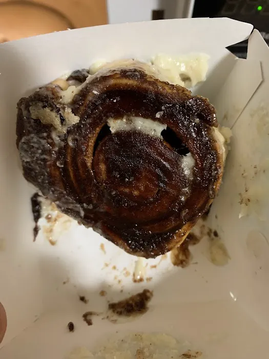 Cinnabon Picture 5