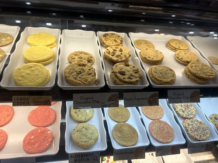 Great American Cookies Picture 2