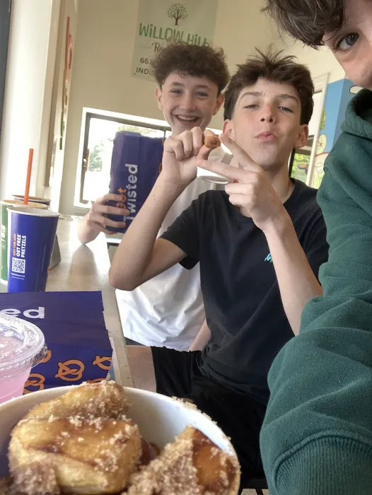 Auntie Anne's Picture 1