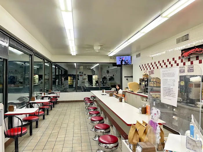 County Donuts Picture 5
