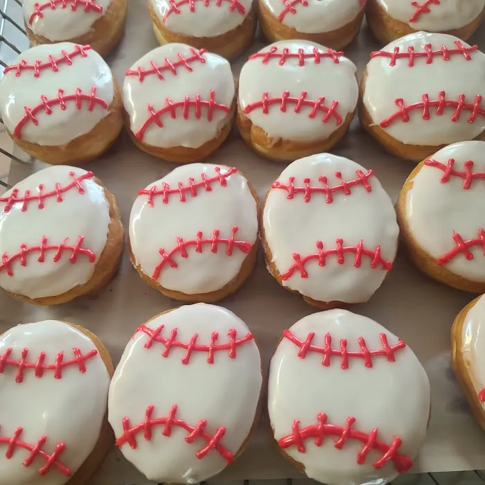 County Donuts Picture 8