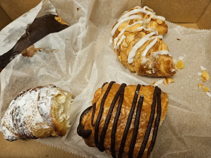 Chicago Pastry Picture 6