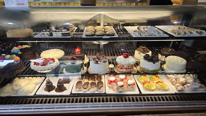 Chicago Pastry Picture 5
