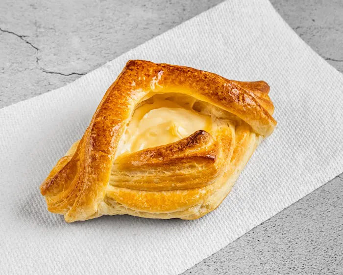 Bakery Crescent Picture 9