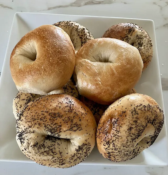 Greenwood Deli - New York Bagels & Bialy Picture 1