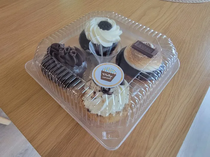 Molly’s Cupcakes Picture 8
