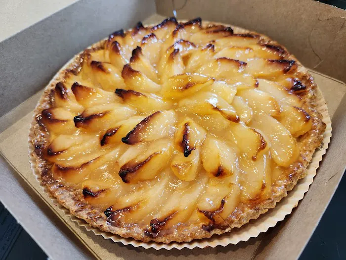 St Roger Abbey French Organic Pâtisserie Picture 1
