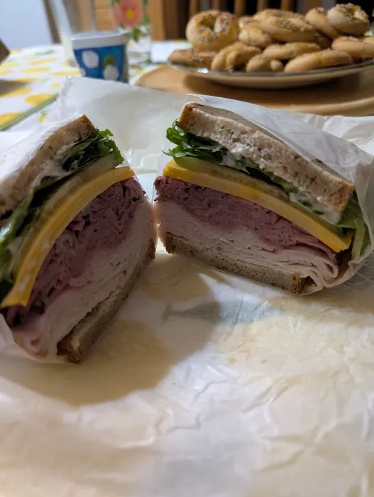 Kaufman's Bagel & Delicatessen Picture 6