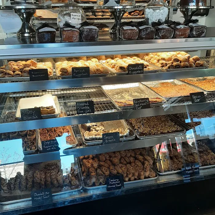 Kaufman's Bagel & Delicatessen Picture 4