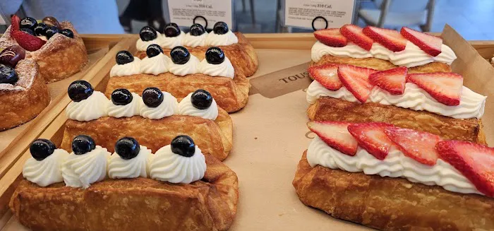 Tous les Jours Bakery Cafe Picture 5