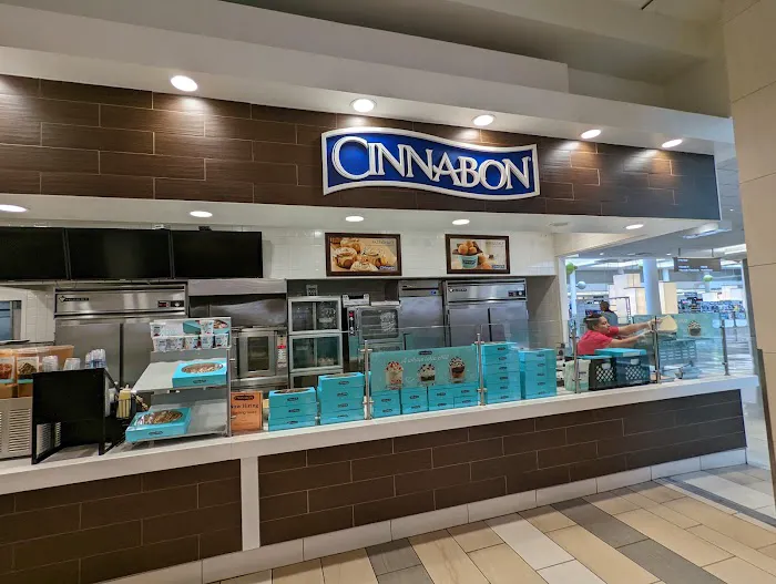 Cinnabon Picture 4