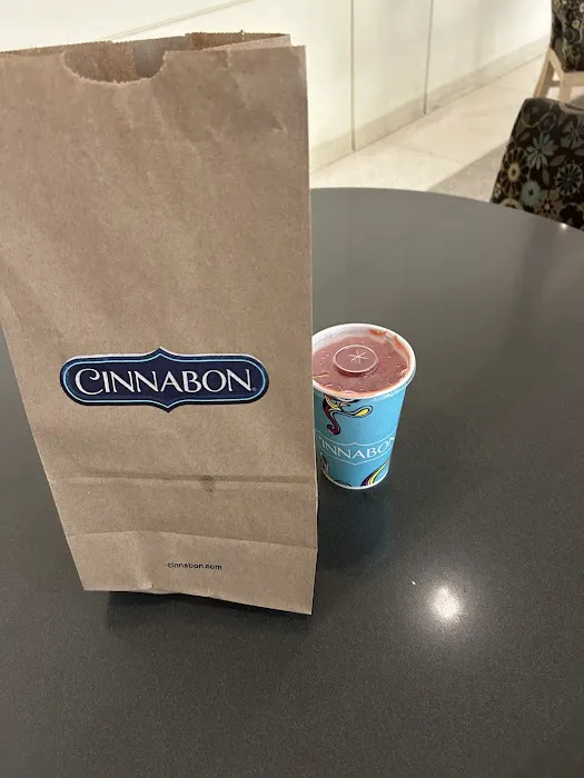 Cinnabon Picture 7