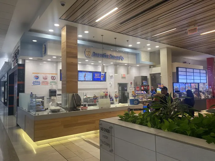 Auntie Anne's Picture 1