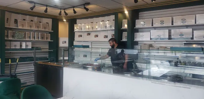 AWNI HABIBAH SWEETS-حلويات عوني حبيبة Picture 2