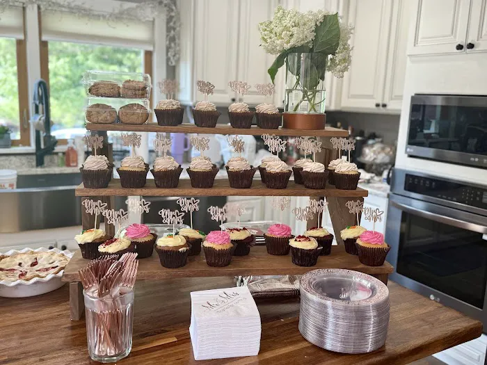Smallcakes Cupcakery and Ice Cream Picture 10