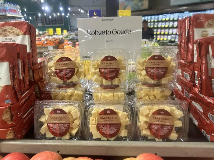 Whole Foods Bakery Picture 6