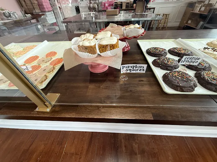 Polka Dot Bakery Picture 3