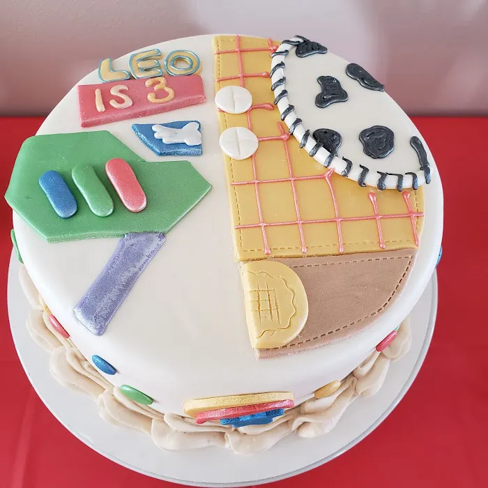 Polka Dot Bakery Picture 8