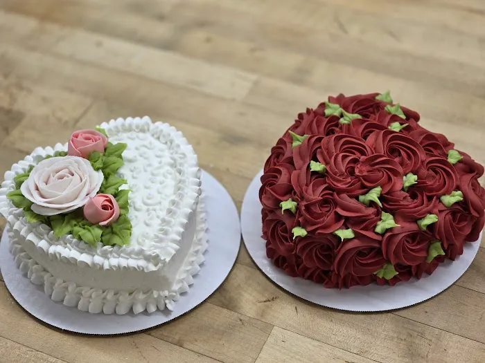 Elleson's Bakery Picture 10