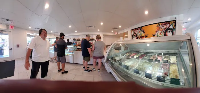 Dolce V Bakery & Gelato Picture 1