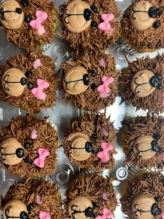Delish Cakes Picture 6