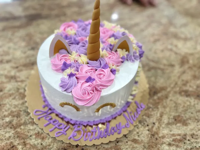 Miri’s Cakes Picture 2