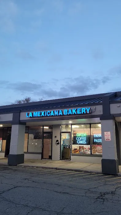 La Mexicana Bakery Picture 7