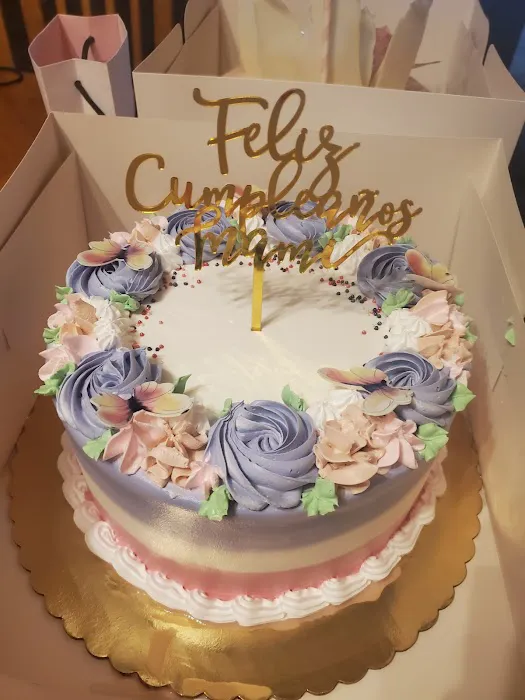 Kamila Cakes Picture 10