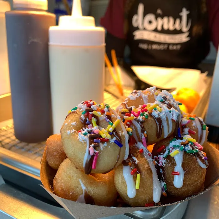 Sugar Mama's Mini Donuts Picture 10