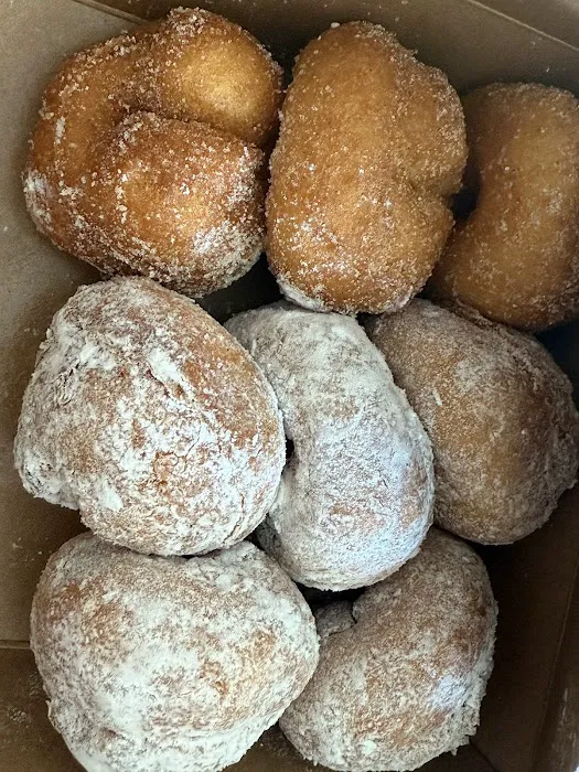 Sugar Mama's Mini Donuts Picture 1