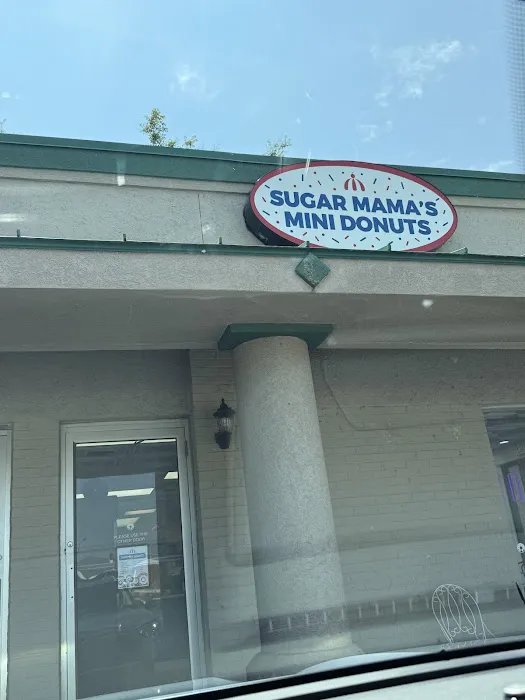 Sugar Mama's Mini Donuts Picture 6