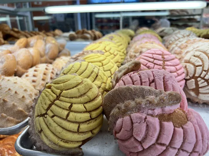 La Esperanza Bakery Picture 3