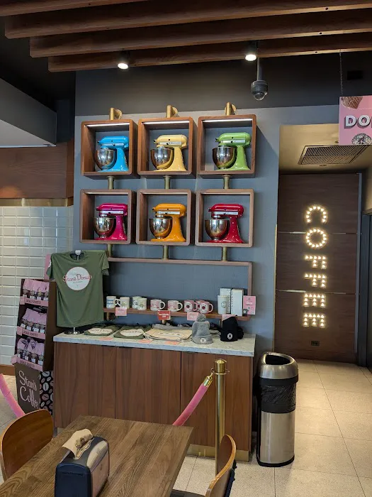 Stan’s Donuts & Coffee Picture 3