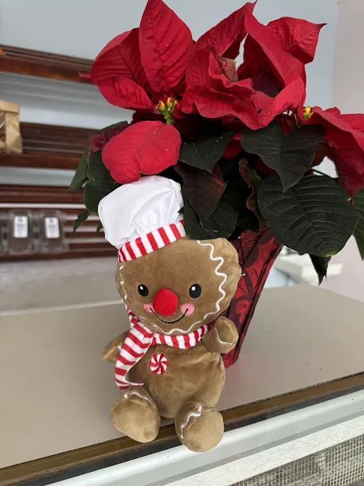 Val's Bakery Picture 10