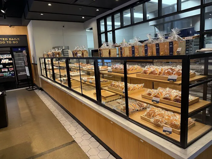 Paris Baguette Picture 8