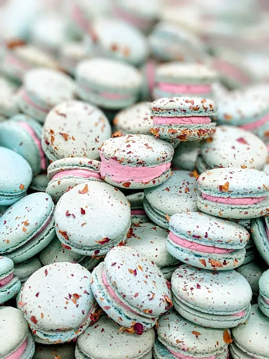 LeilaLove Patisserie Macarons shop Picture 10