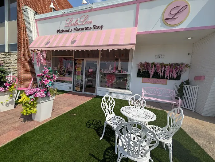 LeilaLove Patisserie Macarons shop Picture 6