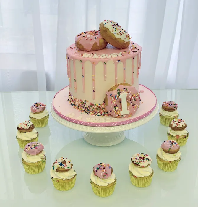 The Purple Tulip Cakery- by appointment only Picture 3