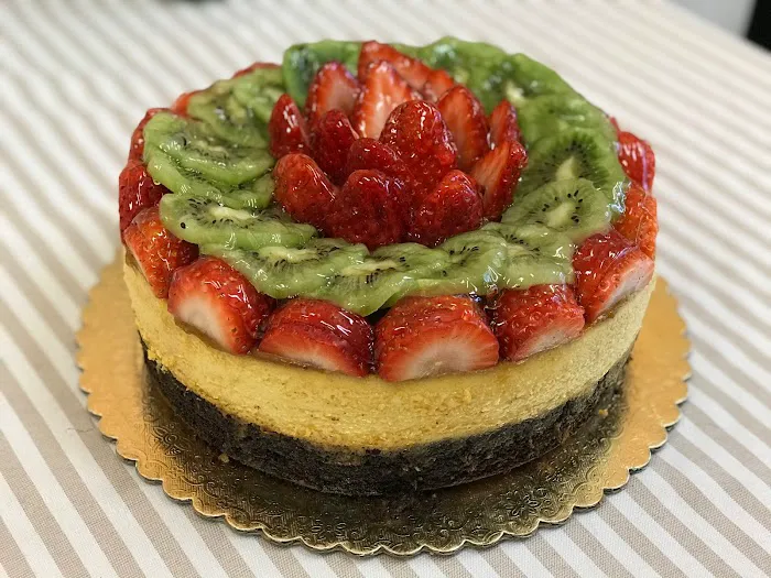 La Piñata Bakery Picture 2