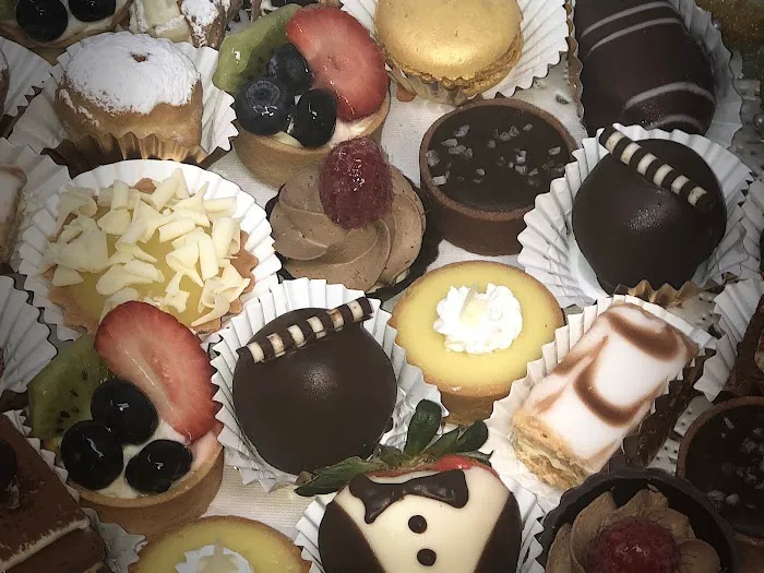 Chicago Gourmet Wholesale Bakery Picture 3