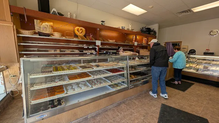 Lilac Bakery Picture 4