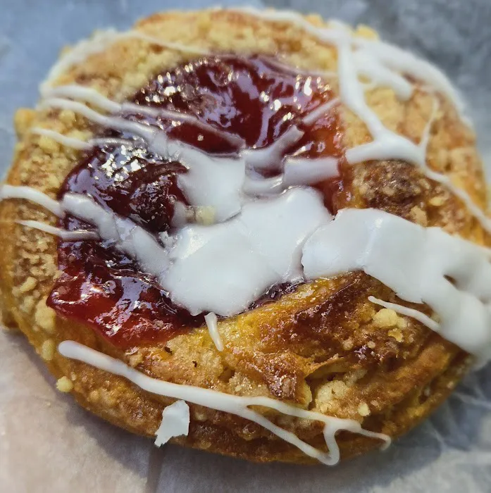 Lilac Bakery Picture 10