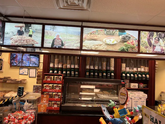 Palestine Bakery Picture 7