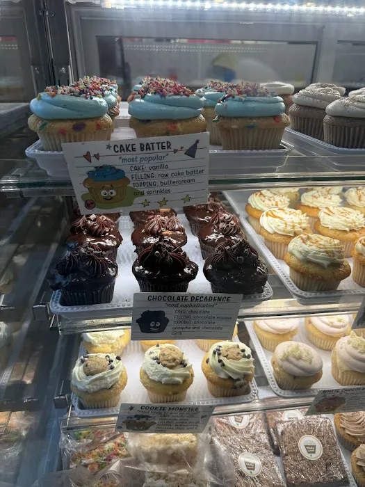 Molly's Cupcakes Picture 7