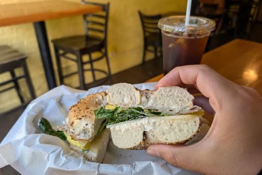 Bagel Art Cafe