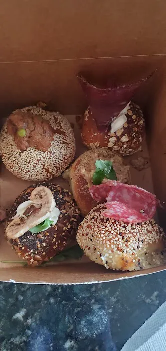 New Paradise Bakery Picture 7