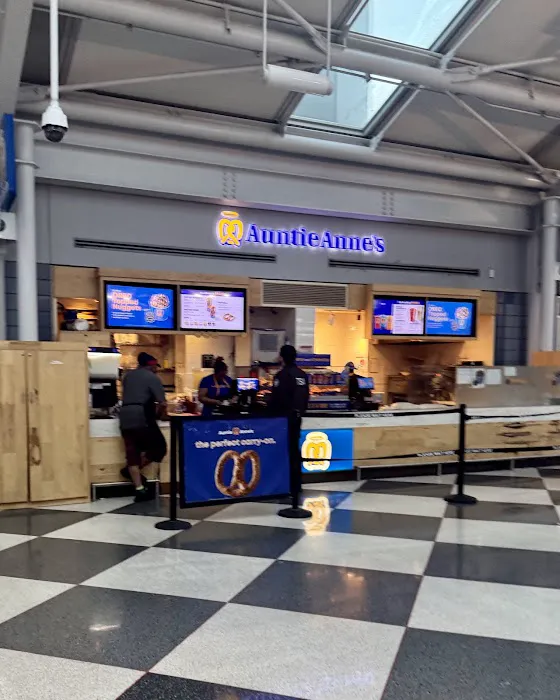 Auntie Anne's Picture 8