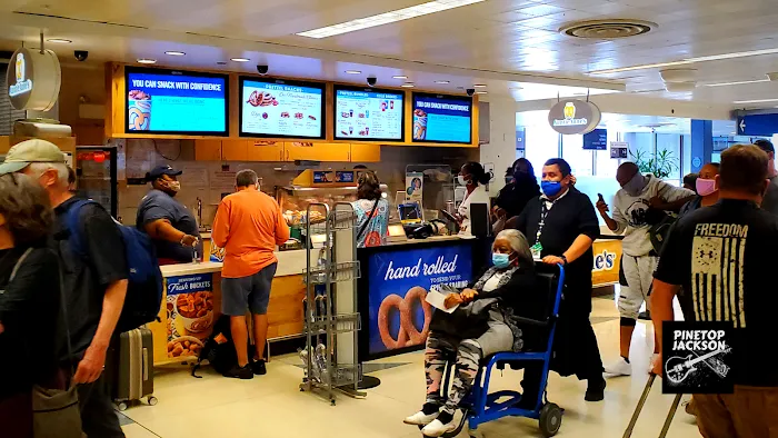 Auntie Anne's Picture 10