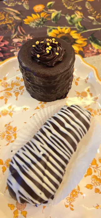 Lezza Spumoni & Desserts Inc. Picture 1