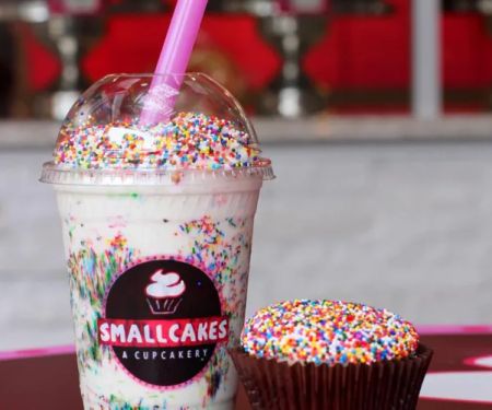 Smallcakes: A Cupcakery and Creamery of Elmhurst